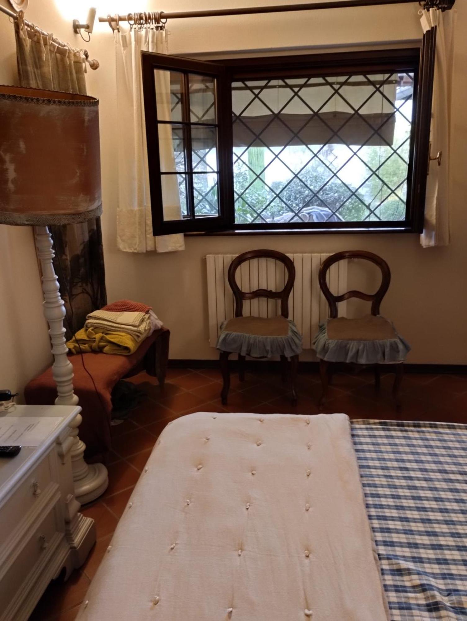 Il Cortiletto Bed and Breakfast Quartiano Buitenkant foto